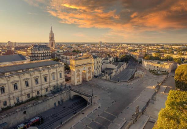 * F3 Haussmannien, Centre-Ville, 4 Pers, Wifi * Montpellier Exterior photo